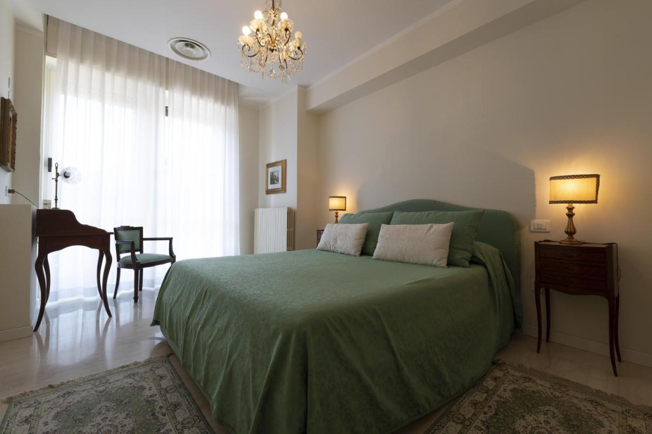 Casa Lazzarini Luxury Apartment Pesaro Exterior foto
